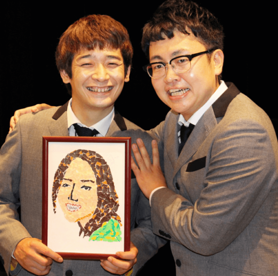 銀シャリ鰻和弘さんが15年7月に結婚発表された際の銀シャリの2人